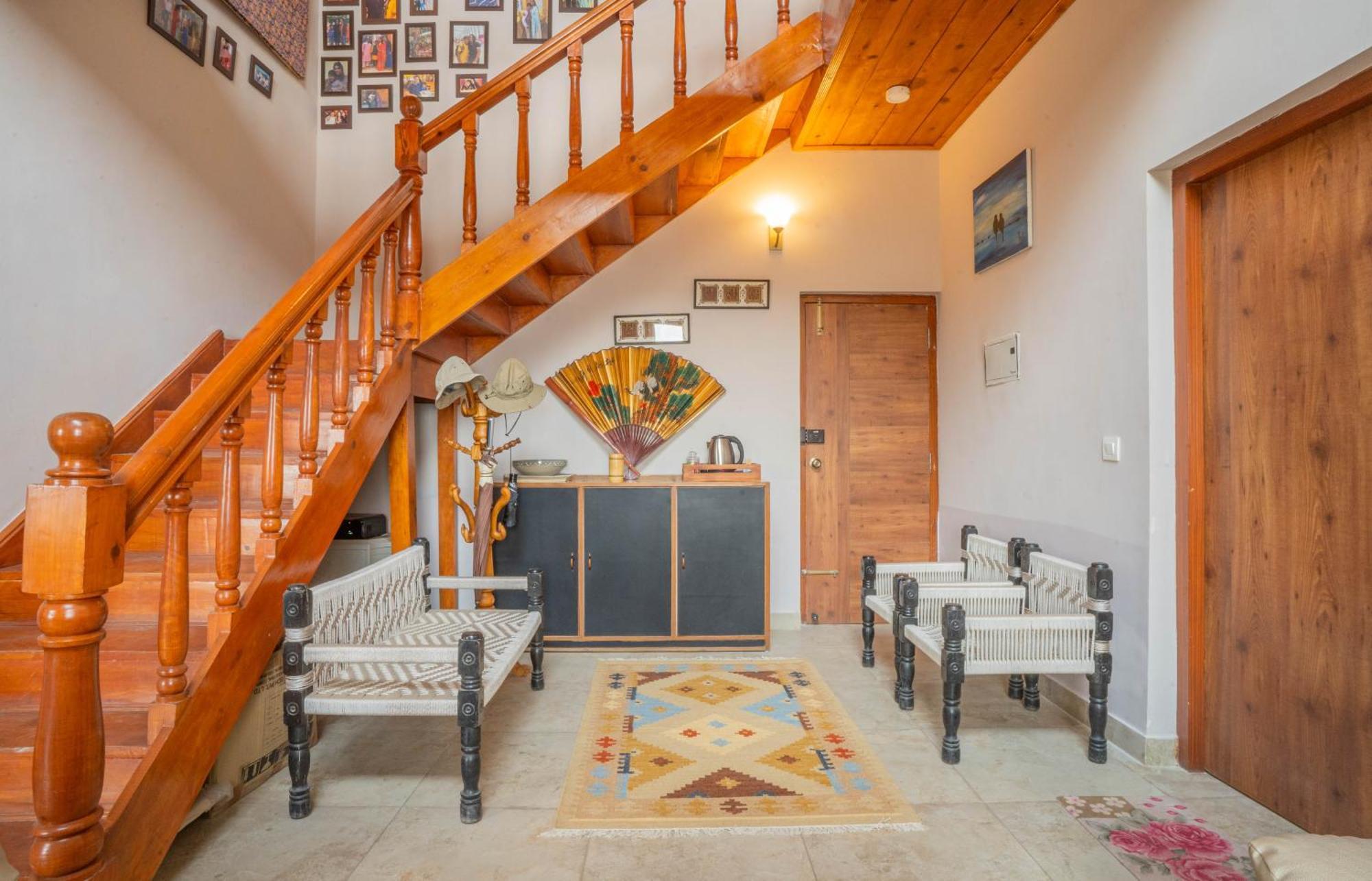 Hostie Sahasrara-3Bhk Chalets, Majkhali, Ranikhet Bagian luar foto